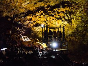 Di Sini Kamu Bisa Makan Enak, dari Gunung Berapi hingga Pulau Terisolasi