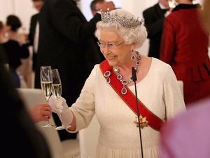 Ternyata Ratu Elizabeth Tidak Bisa Lepas dari Makanan Ini Ternyata Ratu Elizabeth Tidak Bisa Lepas dari Makanan Ini
