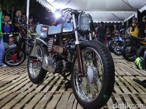 Honda Karisma Cafe Racer, Keren Banget! Honda Karisma Cafe Racer, Keren Banget!