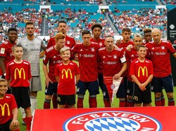 Beginilah starting XI Die Roten ketika menghadapi City dalam laga pramusim di Miami Gardens, AS. (Foto: Michael Reaves/Getty Images)