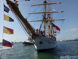 Keren! Festival Jalur Rempah Akan Telusuri 13 Titik dengan KRI Dewaruci