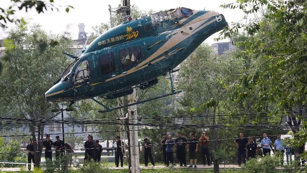Helikopter Jatuh di Beijing, Begini Penampakannya