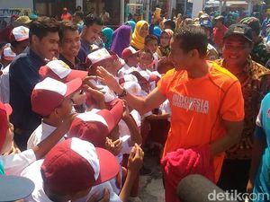Ngantor di Pulau Sebira, Sandi: Sebentar Lagi Pak Anies ke Sini