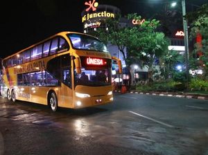 Bus Double Deck Tak Jadi Layani Jalur Timur-Barat, Kenapa Ya? Bus Double Deck Tak Jadi Layani Jalur Timur-Barat, Kenapa Ya?