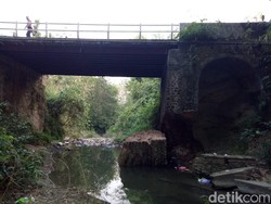 Penyangga Jembatan Bojonegoro-Tuban Ambrol, Lalu Lintas Dialihkan