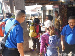 Dubes Thailand Sambut Pendaki yang Selamat dari Gunung Rinjani