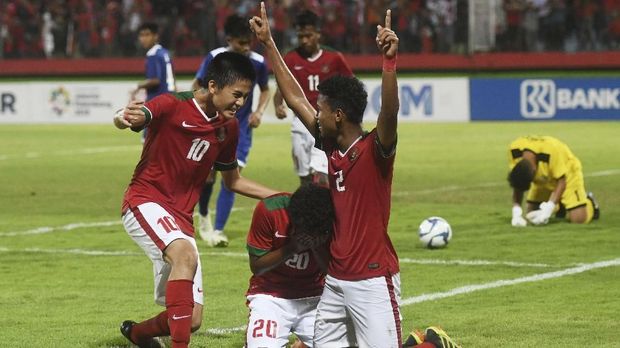 Total Bagus Kahfi sudah mencetak 12 gol di Piala AFF U-16 2018 dengan tiga di antaranya dari tendangan penalti.