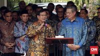 Jalan Keselamatan Demokrat Itu Bernama 'Dua Kaki'