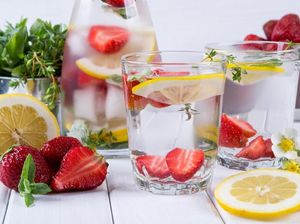 Suhu Udara Panas? 10 Makanan Ini Bisa Bikin Tubuh Tetap Merasa Sejuk Suhu Udara Panas? 10 Makanan Ini Bisa Bikin Tubuh Tetap Merasa Sejuk