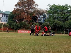 Diterpa Isu Perselingkuhan, Ismed Sofyan Tetap Berlatih