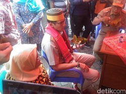 Sandi ke Warga Pulau Sebira: Pak Anies Belum Sempat ke Sini