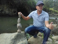 Lihat Seni Rock Balancing di Ciwidey