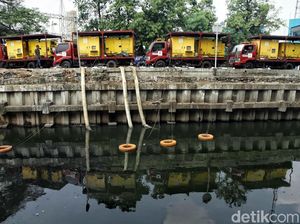 Begini Penampakan Mesin Pompa Penyedot Kali Item