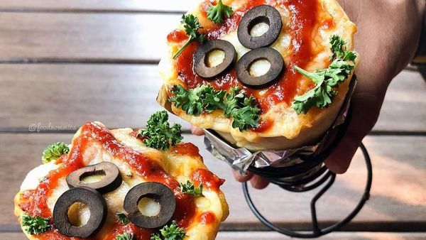 Duh, 10 Pizza dengan Topping Keju Mulur Ini Bikin Ngiler!