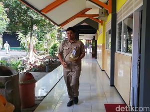 Ganyang Berkisah Kerap Dipanggil Muridnya Pak Pancasila Ganyang Berkisah Kerap Dipanggil Muridnya Pak Pancasila