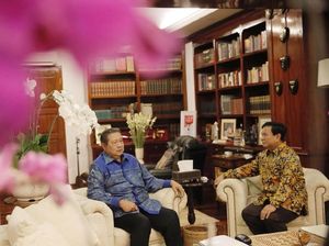 SBY dan Prabowo Kembali Berbincang Empat Mata SBY dan Prabowo Kembali Berbincang Empat Mata