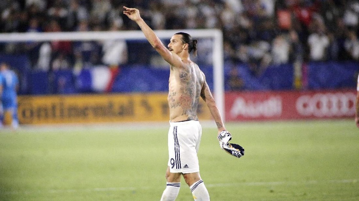 AC Milan tidak mungkin datangkan Zlatan Ibrahimovic (Katharine Lotze/Getty Images)