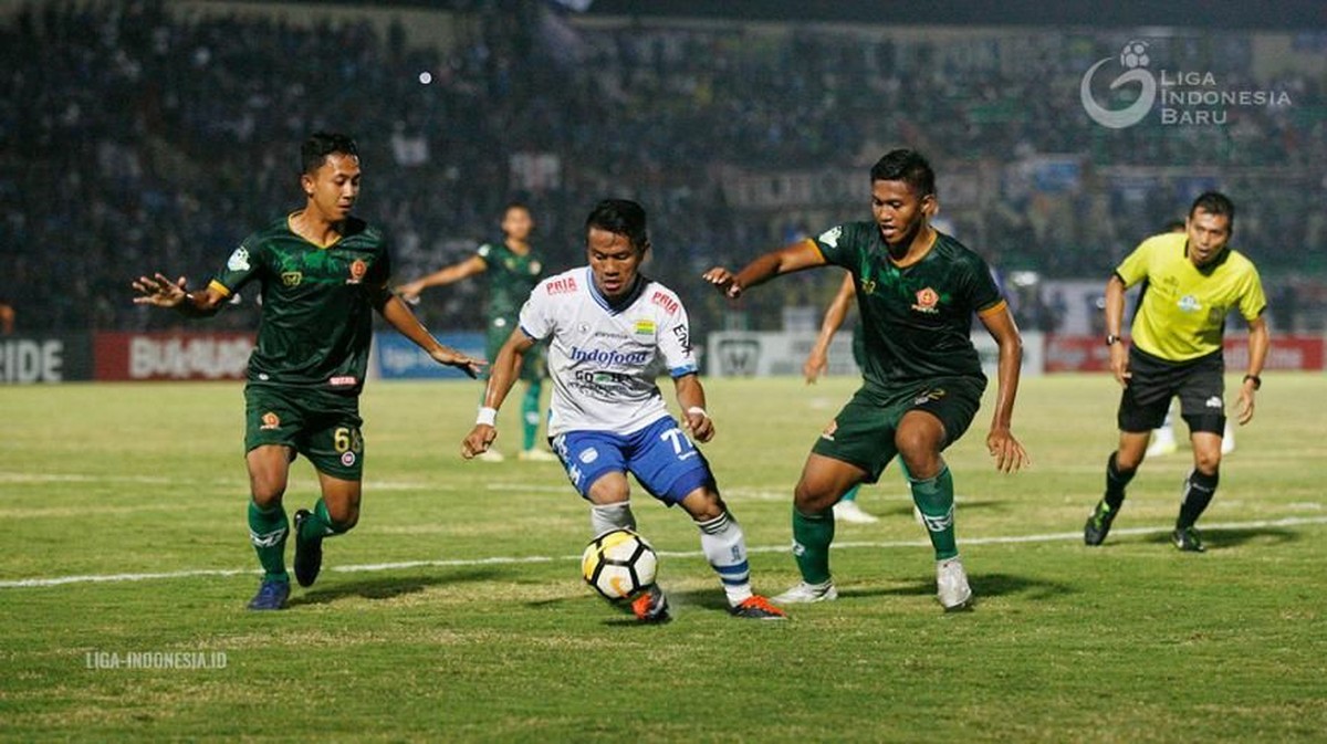 PS Tira kalah 2-3 dari Persib Bandung di Liga 1 2018 (Foto: Dokumentasi PT. Liga Indonesia Baru)