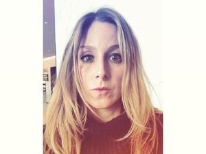 Demi Instagram, Wanita Ini Habiskan Rp 1 M untuk Belanja & Terlilit Utang