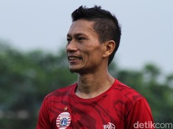 Di Rumah Saja, Ismed Sofyan Habiskan Waktu dengan Mengaji