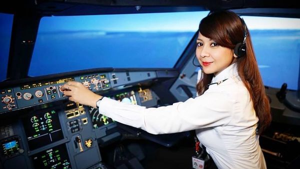Foto: Intip Liburannya Pilot Wanita AirAsia Asal Indonesia