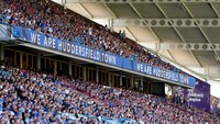 20. Survei ini mencatat Huddersfield sebagai klub Premier League paling tidak dibenci. Cuma 9,7% peserta survei Mirror yang benci The Terriers. (Foto: Catherine Ivill/Getty Images)