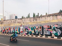 Puluhan Seniman Jalanan Bikin Mural Asian Games 2018