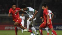 Performa apik striker kelahiran Magelang, 16 Januari 2002 itu berlanjut saat menghadapi Myanmar di laga kedua Grup A. Bagus Kahfi menjadi momok lawan di laga itu. (Foto: Zabur Karuru/ANTARA FOTO)