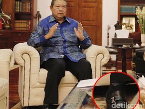 SBY Pakai Sepatu Louis Vuitton Saat Bertemu Prabowo, Ini Harganya SBY Pakai Sepatu Louis Vuitton Saat Bertemu Prabowo, Ini Harganya