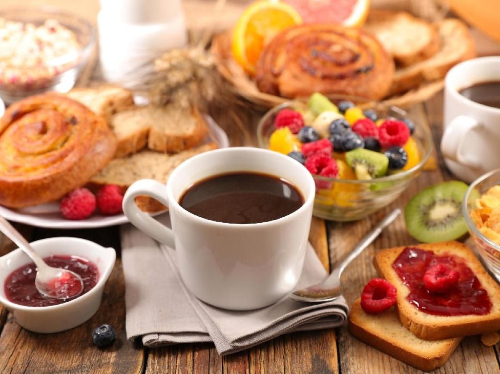 Teh hingga Kopi, Mana yang Lebih Sehat Untuk Sarapan? Teh hingga Kopi, Mana yang Lebih Sehat Untuk Sarapan?