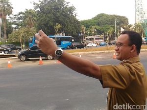 Polisi Bilang Perobohan JPO HI Terburu-buru, Ini Respons Anies Polisi Bilang Perobohan JPO HI Terburu-buru, Ini Respons Anies
