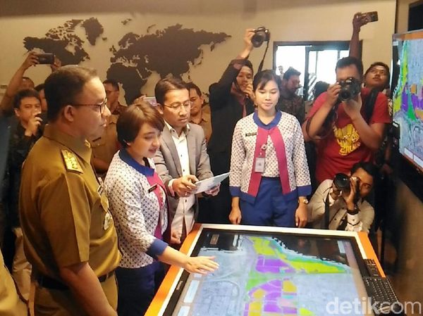 Gaya Anies Resmikan Jakarta Investment Center