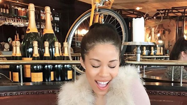 Mengintip Gaya Ngeteh Keshia Chante, Wanita Dibalik Lagu In My Feelings