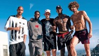 Ada Marouane Fellaini, Adnan Januzaj, Samuel Umtiti, dan Steven NZonzi yang ikut menemani Paul Pogba liburan. (Instagram @PaulPogba)