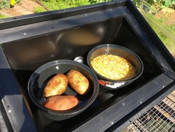 Unik! Keluarga Ini Suka Memasak dengan Panas Sinar Matahari