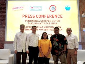 Kebiasaan Sarapan Terbukti Mempengaruhi Prestasi Anak Kebiasaan Sarapan Terbukti Mempengaruhi Prestasi Anak