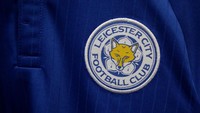 14. Leicester City, juara Premier League 2015/2016, menempati posisi ke-14. The Foxes mendapatkan suara 18,9% suara dalam survei ini. (Foto: Henry Browne/Getty Images)