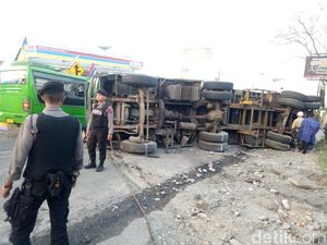 Kecelakaan Truk di Jalur Tengkorak Wonosobo, 1 Orang Tewas