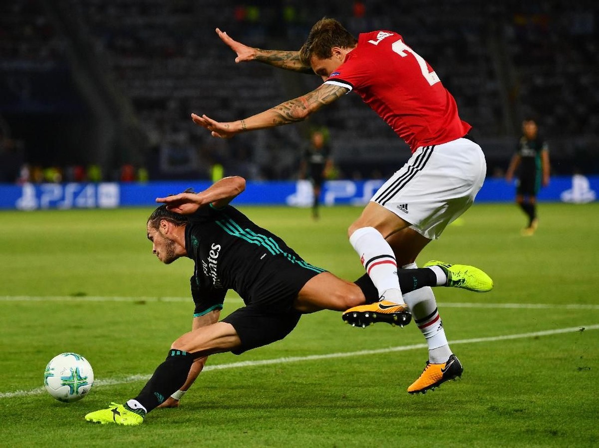Duel antara Real Madrid vs MU di Piala Super Eropa 2017. (Foto: Dan Mullan/Getty Images)
