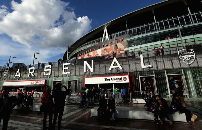 LONDON, ENGLAND - APRIL 26:  A general view from outside the stadium prior to the UEFA Europa League Semi Final leg one match between Arsenal FC and Atletico Madrid at Emirates Stadium on April 26, 2018 in London, United Kingdom.  (Photo by Richard Heathcote/Getty Images)