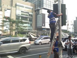 Lampu Pelican Crossing di Bundaran HI Mati Pagi Ini