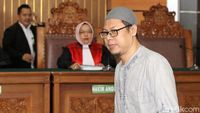 Ekspresi Pimpinan Saat Sidang Vonis Pembubaran JAD