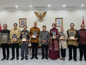 JK Ibaratkan Ikut BPJS Ketenagakerjaan Seperti Gotong Royong JK Ibaratkan Ikut BPJS Ketenagakerjaan Seperti Gotong Royong