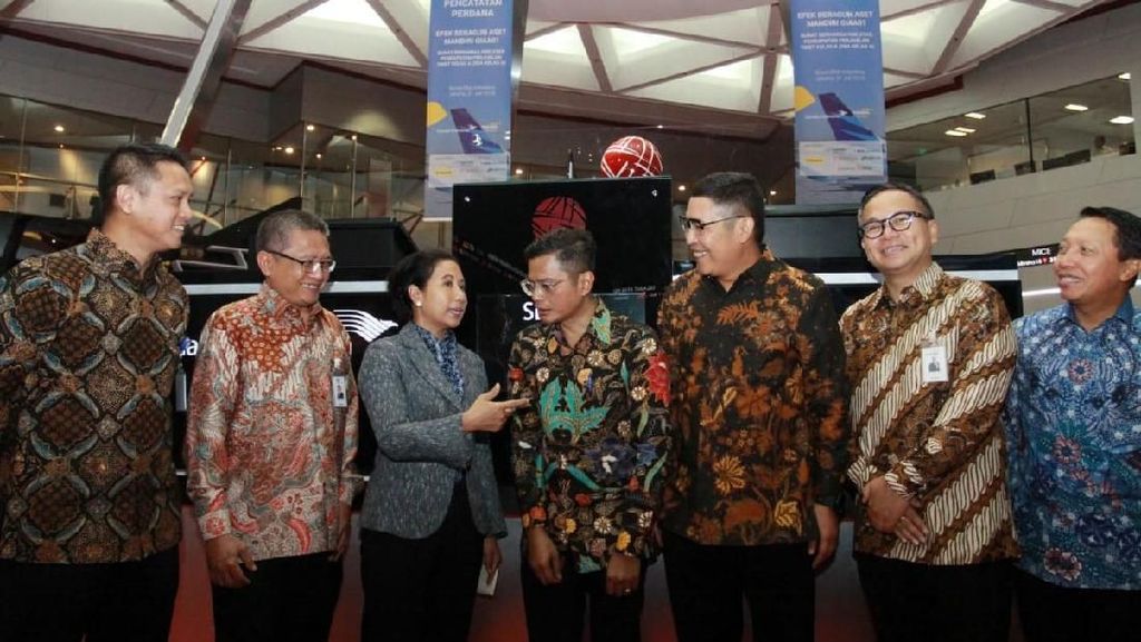 Garuda Catatkan KIK-EBA Rp 2 Triliun di Bursa Garuda Catatkan KIK-EBA Rp 2 Triliun di Bursa