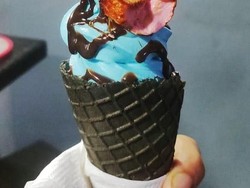 Soft Ice Cream Cantik Bertema Unicorn Ini Jadi Postingan Instagenik