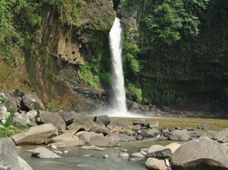 Yang Segar-segar di Bogor: Curug Lontar