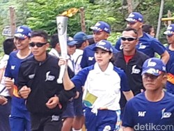 Kirab Obor Asian Games 2018 Bikin Olivia Zalianty Bangga Campur Haru