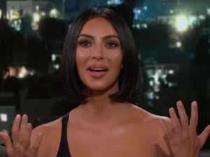 Kim Kardashian Pasang Kuda-kuda Sebelum Dinyinyiri Soal Anak Kim Kardashian Pasang Kuda-kuda Sebelum Dinyinyiri Soal Anak