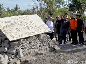 DPR Kunjungi dan Beri Bantuan untuk Korban Gempa di Lombok