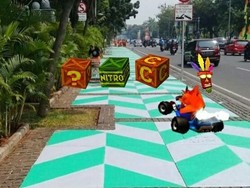 Netizen Ributkan Cat Trotoar di Medan Merdeka